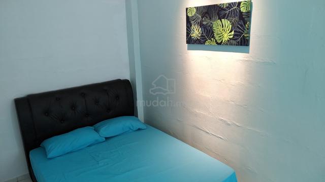 Bilik Room Taman Anika Hospital Tengkera Bandar raya AEON Lotus Melaka 1