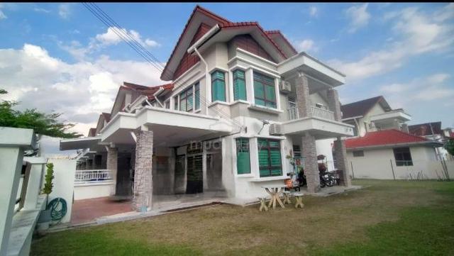 CORNER LOT Double Storey ASTER Seksyen 4 Tambahan Bandar Baru Bangi 1