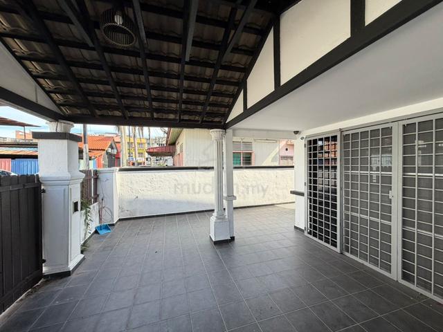 PRIME FREEHOLD Bungalow in MELAKA TOWN Area @ Ujong Pasir 1
