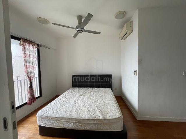 Azelia Residence 1