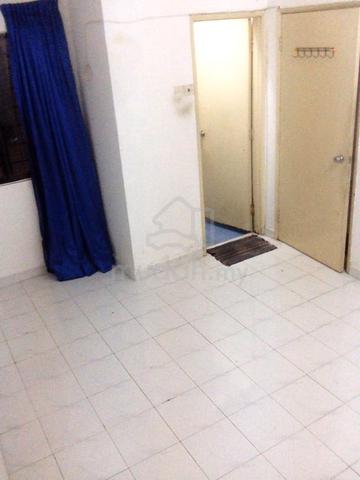 Taman Wangsa Permai Townhouse KIP Kepong, Taman Aman Puri 4