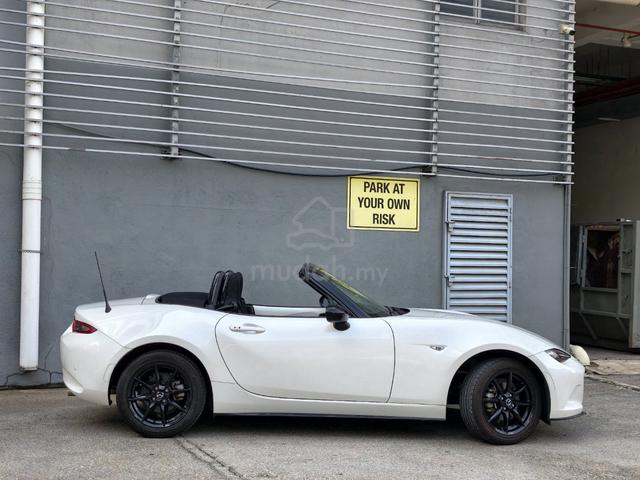2022 Mazda Mx-5 Roadster 6Speed (M) - 4