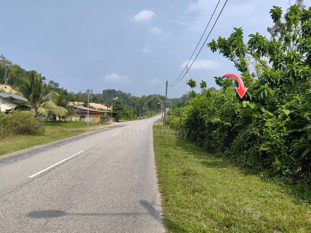 Tanah CANTIK 0.37EKAR TEPI JALAN UTAMA KG TERTAK BATU BUKIT PAYUNG 1