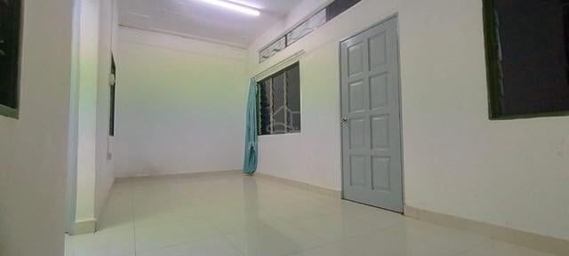 Selangor Shah Alam 1-Storey Terraced House For Rent 1