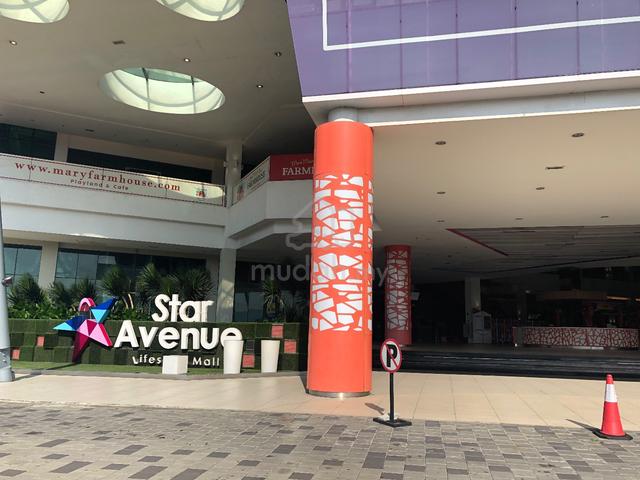 Subang Bestari, Star Avenue Lifestyle Mall 1