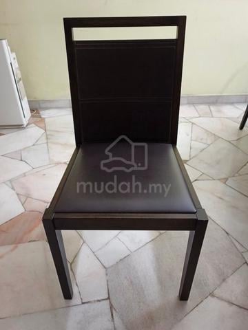 Dining Set: 5 Matching Chairs + Oval Dining Table - photo 2 of 6