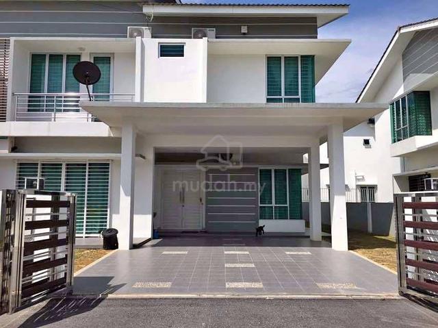 Rumah Facing Playground @ Bandar Eco Nilai 1