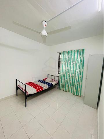 Bilik Sewa Lelaki (Damansara) 1