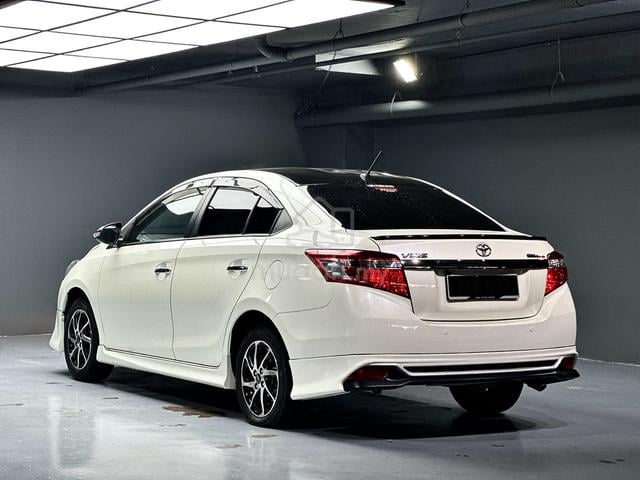 2016 Toyota VIOS 1.5 TRD SPORTIVO FACELIFT Fulloan - 2