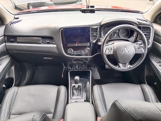 2019 Mitsubishi OUTLANDER 2.0 4WD (A) CASH FUL L@N - 5