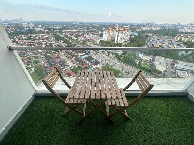 The Platino Serviced Apartment 1