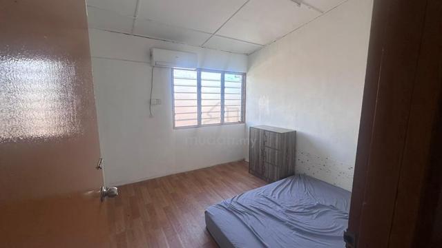 Permas double Storey low cost for rent 1