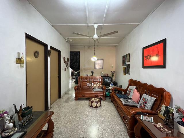 Taman Sejati 1 Stry Terrace Fully Extend Behide Shoplot Family Mart 1