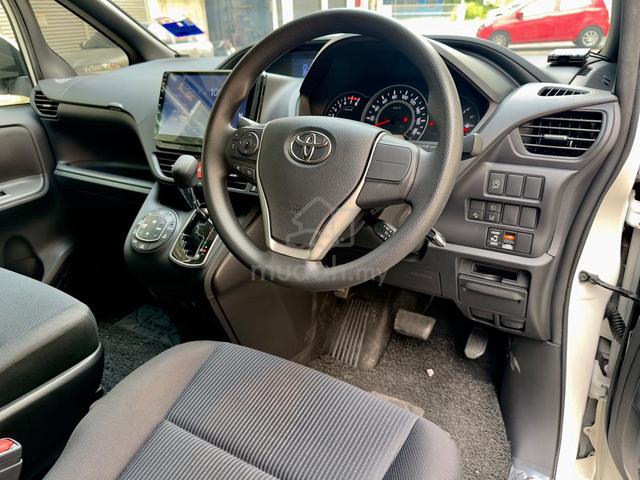 ZS KIRAMEKI⭐2019 Toyota VOXY 2.0 FULL LOAN 8 SEAT - 5