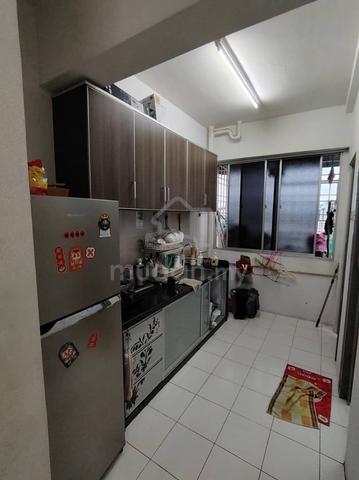 Sri Aman Block C (Sri Aman Block 1 & 3) 1