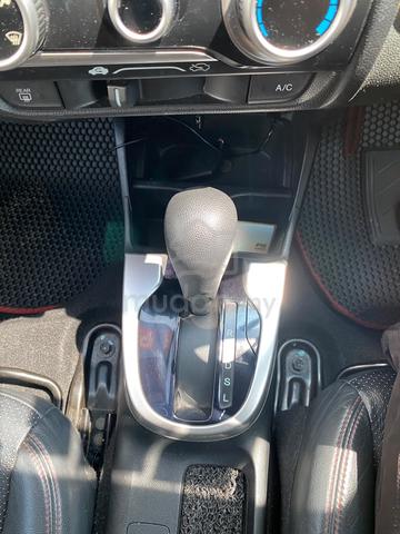 2014 Honda JAZZ 1.5 E (A) - 5