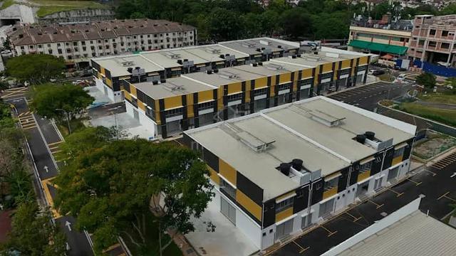 Linx 3 Industri Avenue, Near Pandan Indah Ampang Selangor (Q5571) 1