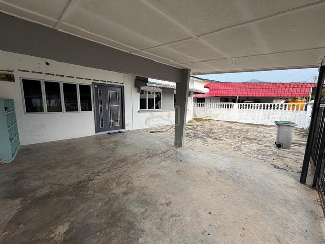 Lokasi tengah bandar, akses jalan raya mudah, pengangkutan awam senang 1
