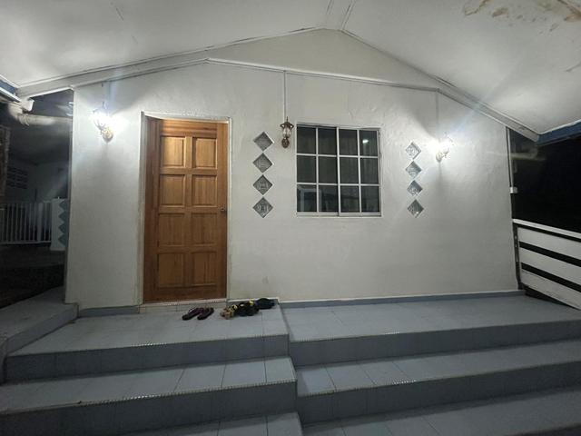 Rumah Sewa Pekan Ranau 1