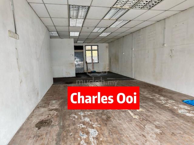 Ground Floor Shoplot For Rent | Crowded Area | High Foot Traffic 1