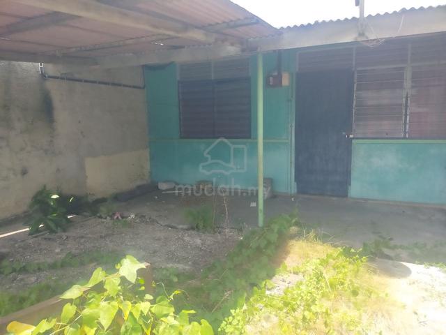 Rumah Rakyat Gemencheh Lama ,Murah below market value 1