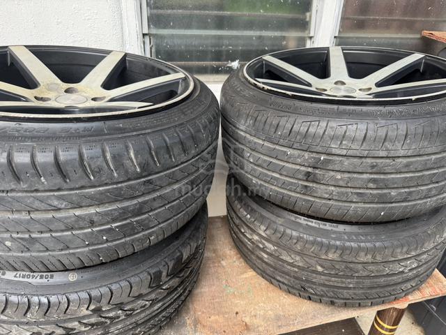 Tyre with Rim - photo 2 of 6