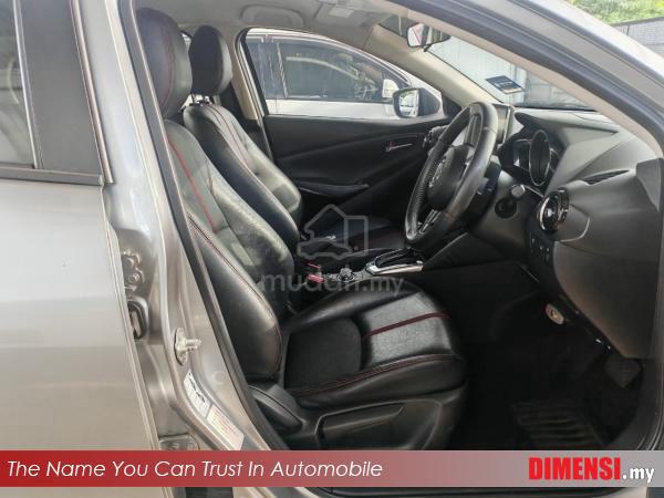 Mazda 2 SKYACTIV (A) TAHUN DIBUAT 2015 - 4