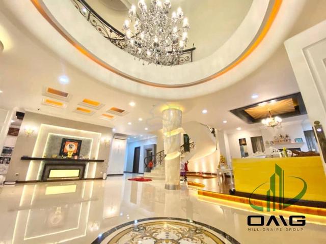Ambang Botanic - Bandar Botanic Klang Luxury 3 Storey Bungalow House 1