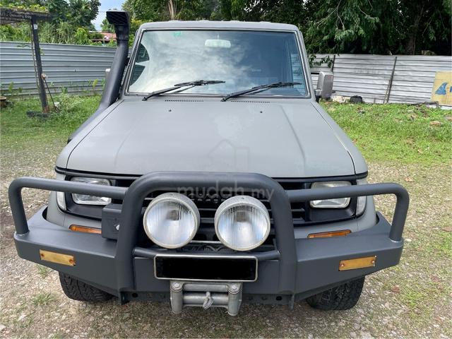 Toyota LANDCRUISER 2.4 II RJ77 (M) Petrol 4X4 - 4