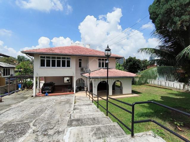 Spacious 2 Storey Bungalow with Split Level Sek 11 Shah Alam 1