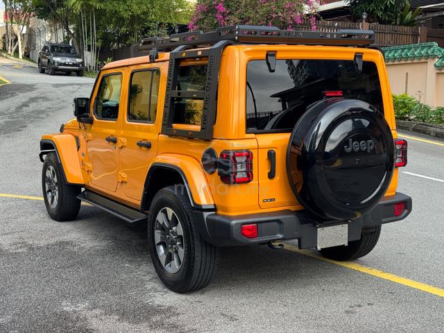 OVERLAND NACHO Jeep WRANGLER UNLIMITED SAHARA 2.0 - 5