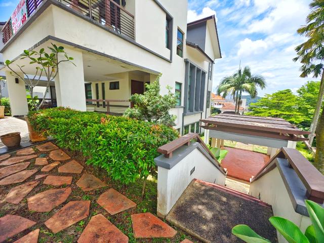 SEMi FURNiSHED 🔥 3 Storey Semi D Amber Hill Villa Taman Melawati 1
