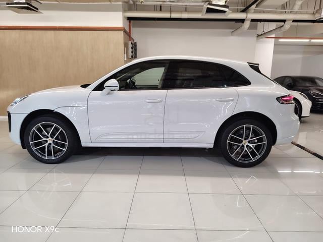 JPN CBU - 2023 Porsche MACAN 2.0 NEW FACELIFT SUV - 3