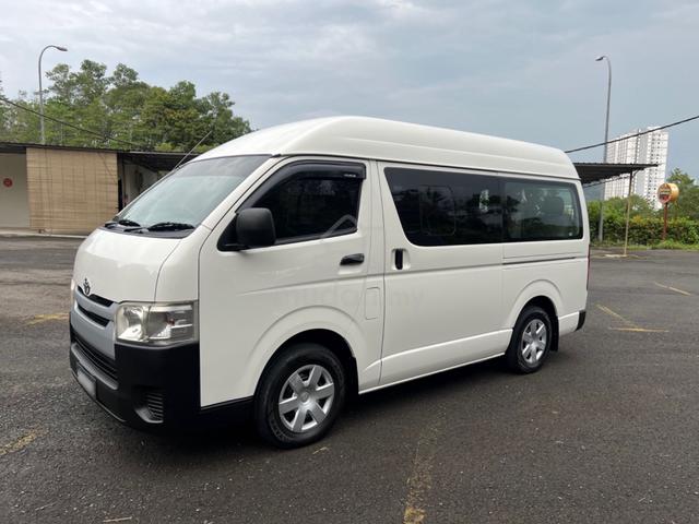 2015 Toyota HIACE 2.5 KDH200R FACELIFT (M) - 2