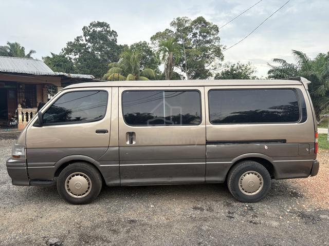 1995 Toyota HIACE 2.4 RZH-112R (M) - 5