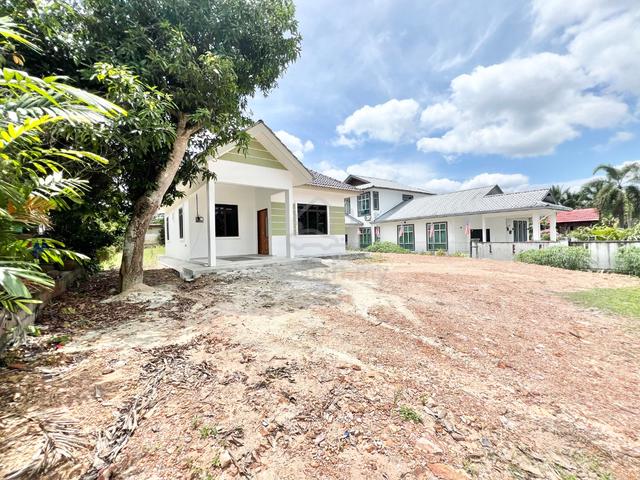 Tanah Luas Rumah Bunglo Bandar Baru Ibrahim Majid 1