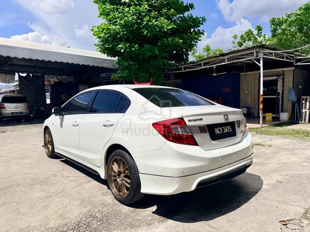 2015 Honda CIVIC 1.8 S FACELIFT (A) - 3