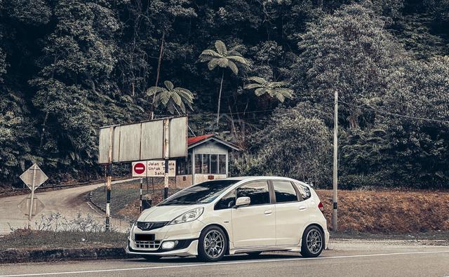 2014 Honda JAZZ 1.5 FACELIFT (A) - 4