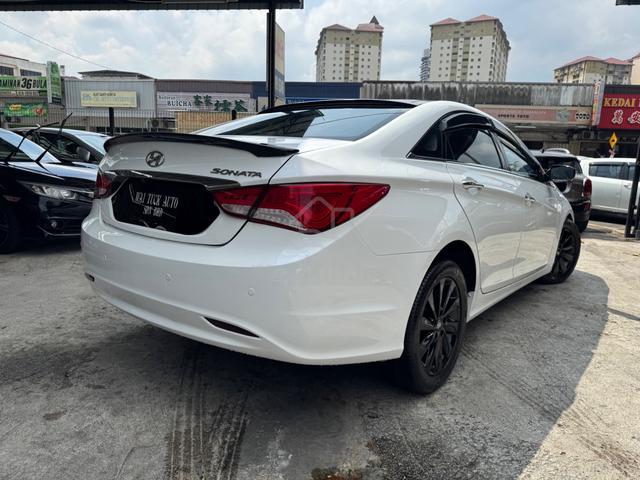 Hyundai SONATA 2.0 EXECUTIVE PLUS (A) Panaromic - 4