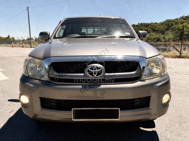 2010 Toyota HILUX 2.5 G FACELIFT DOUBLE CAB (A) - 3