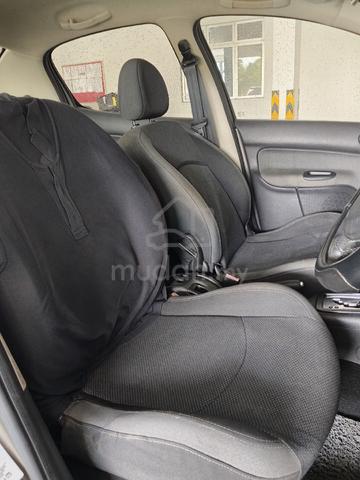 2012 Peugeot 207 1.6 (A) - 5