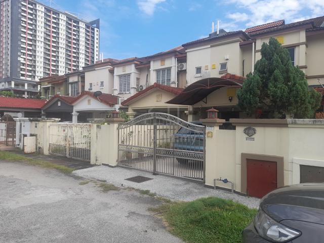 Taman Putra Prima-Double Storey House For Sale 1