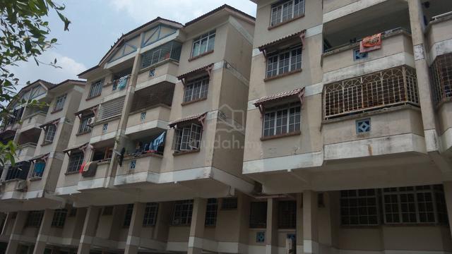 Apartment Tanjung Puteri Resort 1