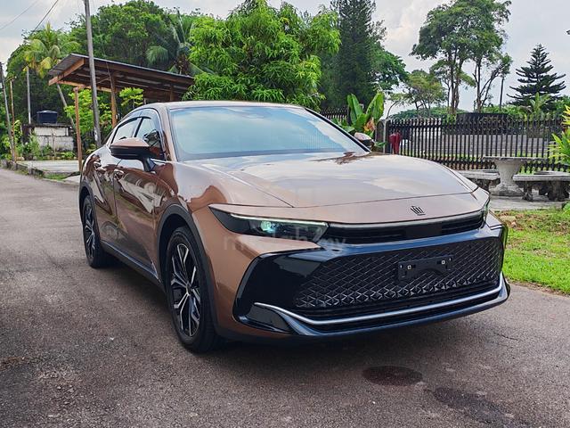 2023 Toyota CROWN 2.5 Hybrid Z (A) - 1