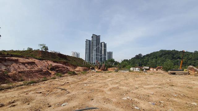 Development Land at Mont Kiara , Kuala Lumpur FREEHOLD MALAY RESERVED 1