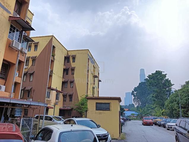 Desa Pandan Apartment 1