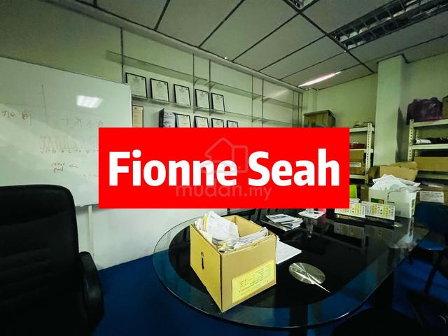 1.5 Semi Detached Factory Warehouse Facing Mainroad For RENT at Jawi 2