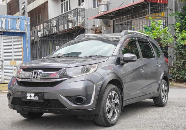 FULL SERVICE 2019 Honda BR-V 1.5 (A) F/LOAN - 3
