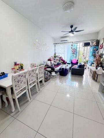 D'Rich Executive Suites 1