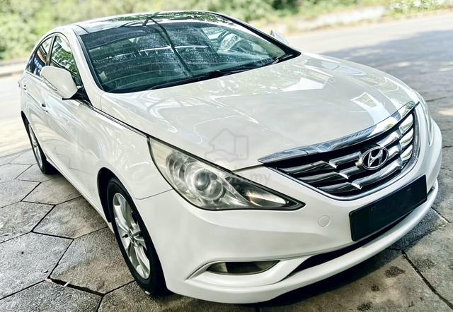 Hyundai SONATA 2.0 moon roof malaysia best110km - 2